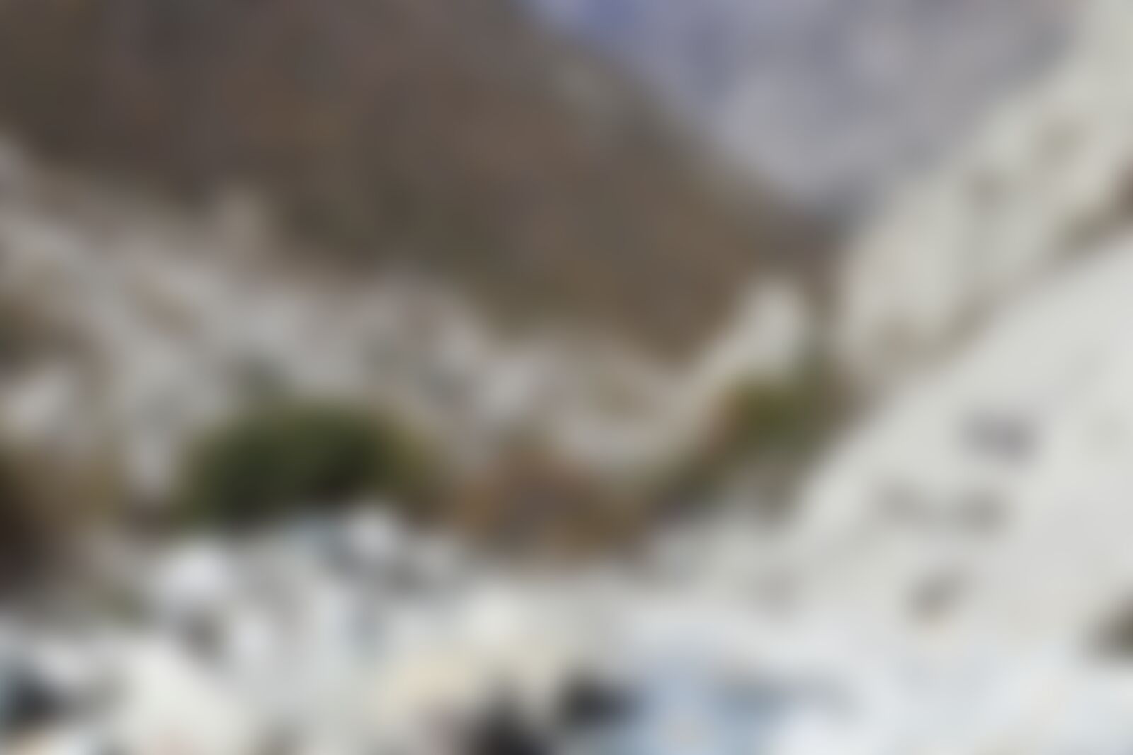 low-preview-41ff34a7 3dc9 4c8e 898a 13dfe3887bbe gaumukh tapovan britto day 01  %282%29