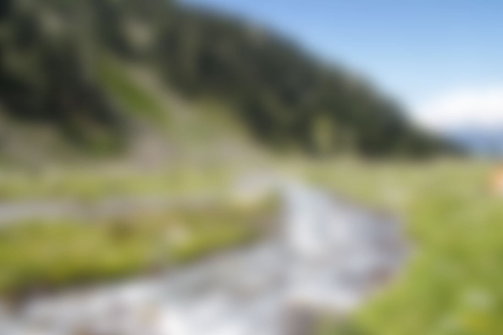 low-preview-50721b50 5077 428e 8c9a ae30fbb38eed tulian lake lucas bragagnollo indiahikes %289%29