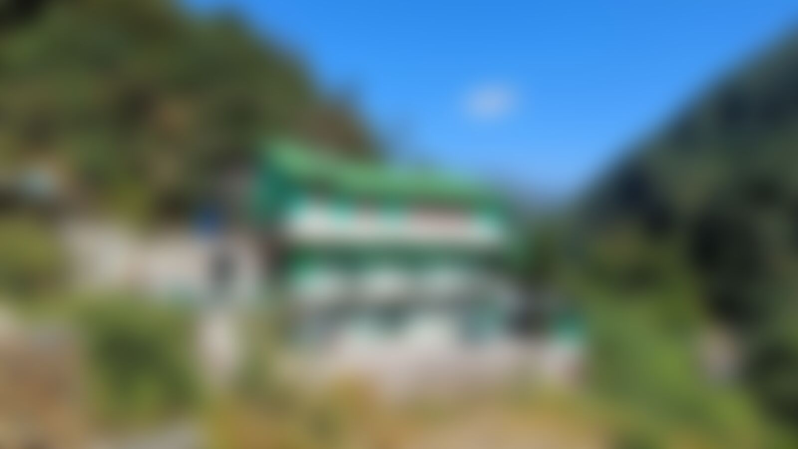 low-preview-596af429 7afa 402a 9459 a615860abf81 sandakphu phalut heera indiahikes srikola campsite