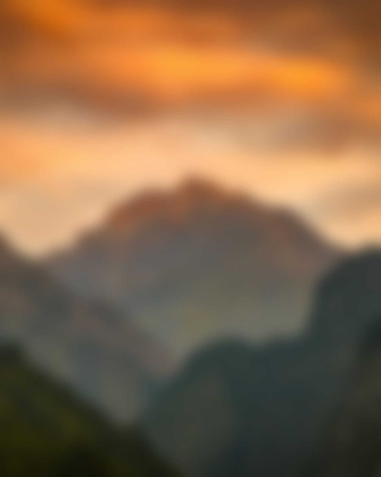 low-preview-ziedifpdc1huksig valleyofflowers vof jeffrobson sunriseinthevalley